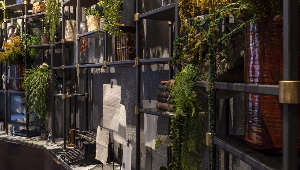 Victoria Palace Hotel Paris library