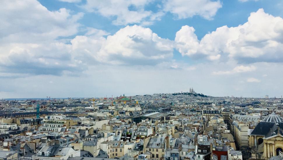 Victoria Palace Hotel Paris view montmartre